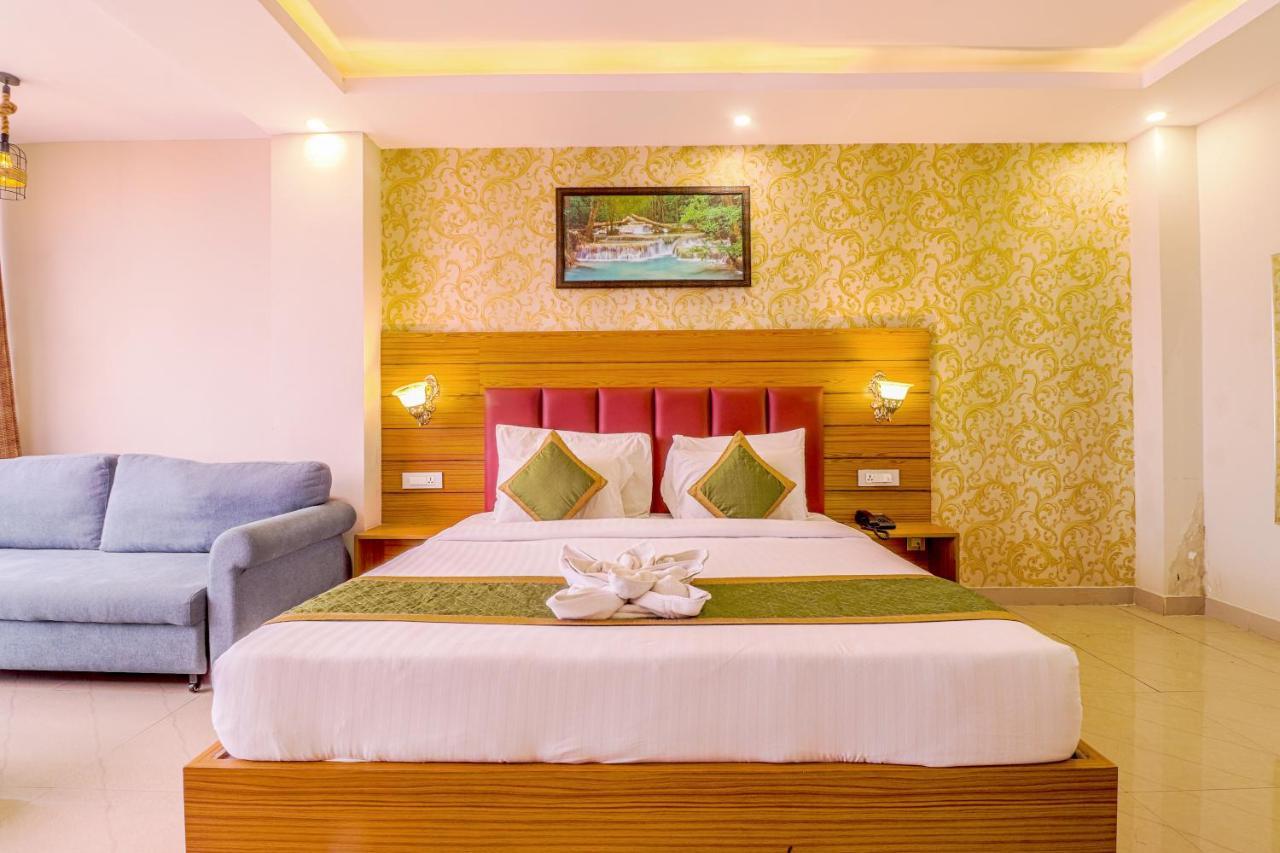 The Glory Hotel Дехрадун Экстерьер фото